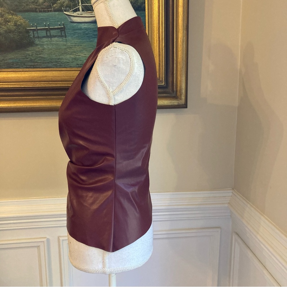 COMMENSE Burgundy Faux Leather High Neck Sleeveless Top NWT - Picture 5 of 11